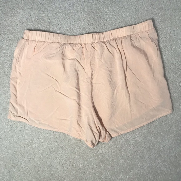 Tilly's Embroidered Shorts Pink - Picture 6 of 7